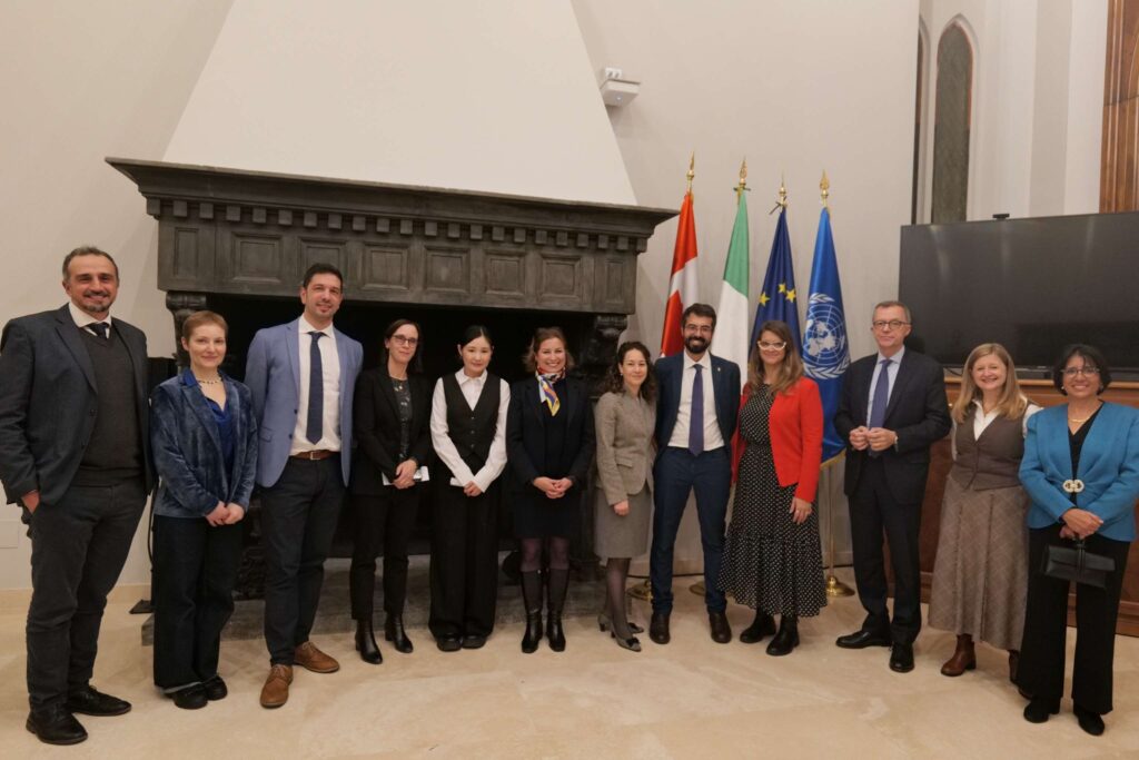 Invitati all'ambasciata del Canada